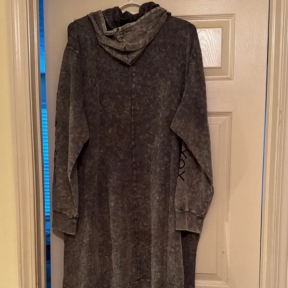 Betsy Johnson Torrid Gray Wash Arrow Heart Hoodie Dress Size 3X - Picture 9 of 11